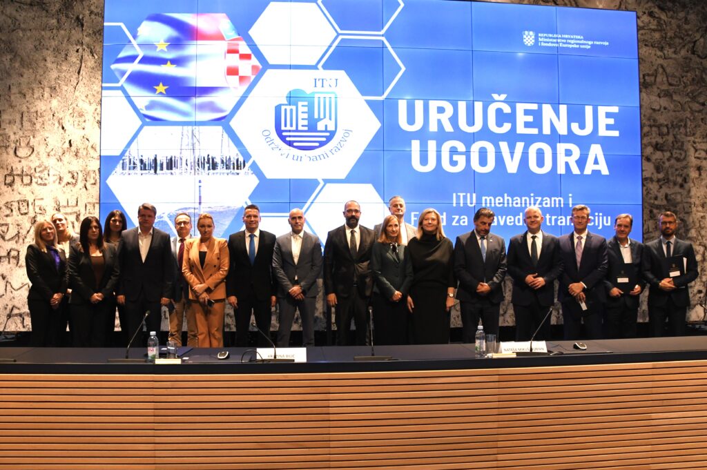 Uručeno sedam ugovora iz ITU mehanizma vrijednih gotovo 24 milijuna eura za nove razvojne projekte u Koprivnici, Erdutu, Marčani, Sisku, Skradinu i Ludbregu