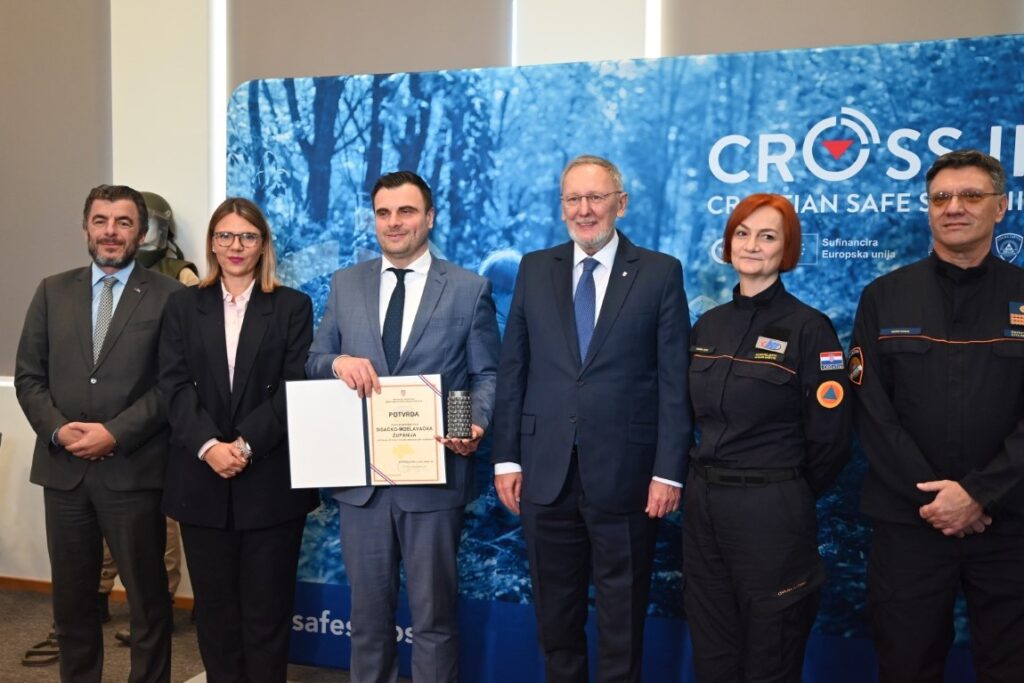 Predstavljeni rezultati projekta “Croatian safe steps – CROSS II“ te svečano obilježen završetak razminiranja Sisačko-moslavačke županije