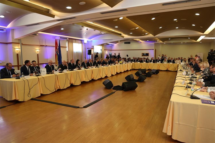U Karlovcu održana I. sjednica Vijeća za urbani razvoj